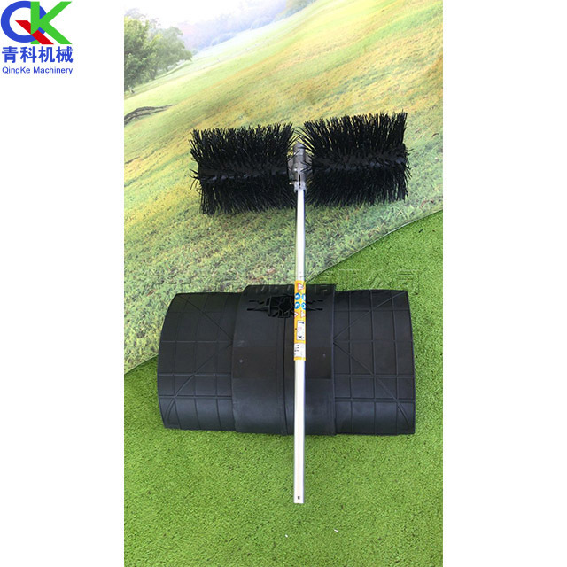 Lawn cleaning machine Artificial lawn football field cleaning machine Two stroke portable gasoline grass comber