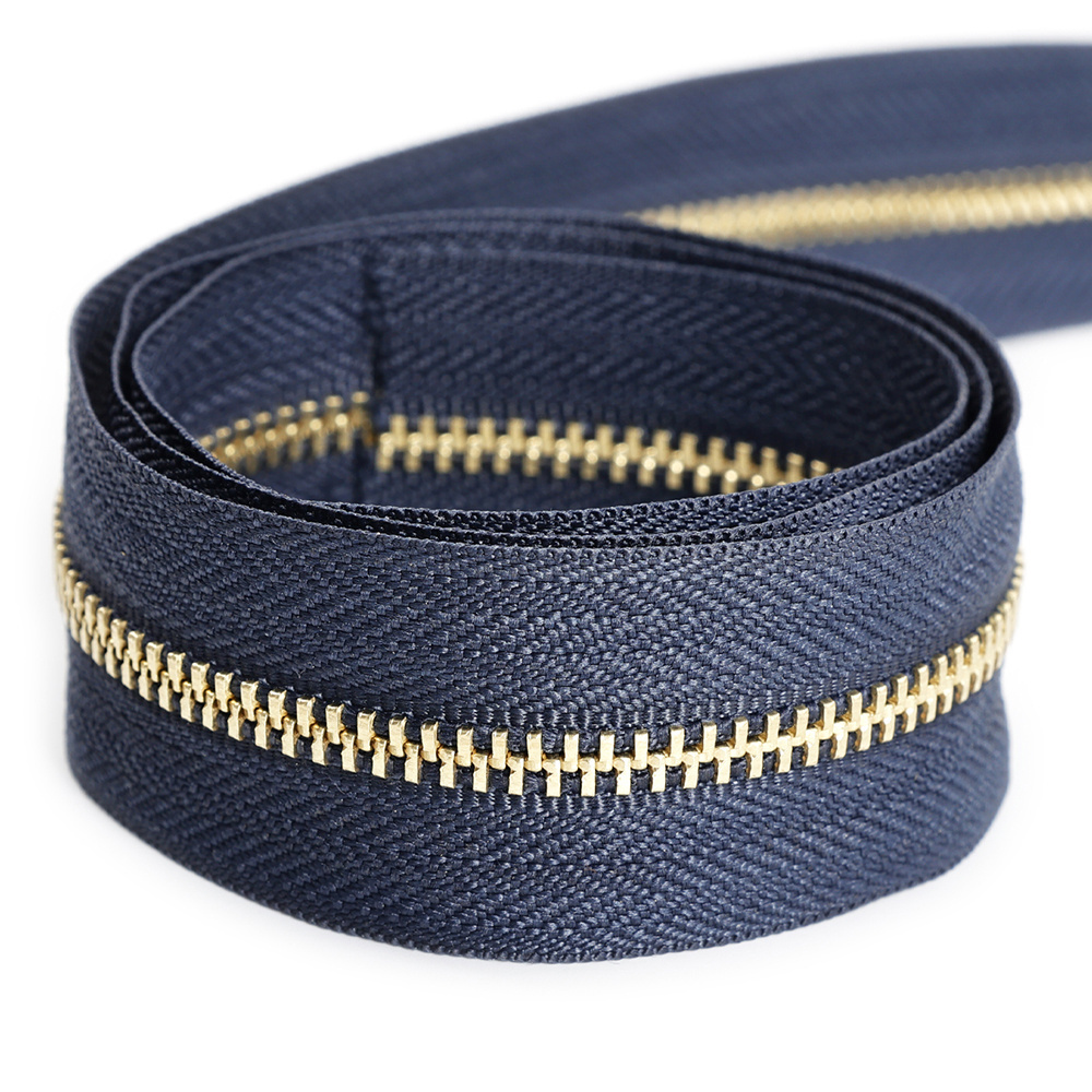 Stainless Steel Zip Roll Zipper Metallic Continuous For Bag Long Chain Brass Bag Pull Yard Zipper Tape Copper Coil Metal Zipper