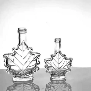 50ml 100ml 250ml Mini Maple Leaf Shape Whisky Alcohol Canning Small Wine Syrup Glass Bottles With Screw Cap