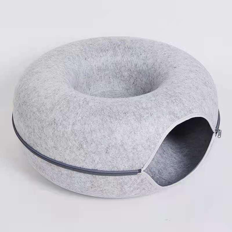 TTT Custom Pet House Ecofriendly Zipper Design Large Felt Donut Cat Tunnel Bed