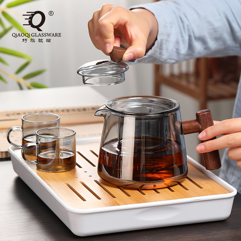 High borosilicate glass smoke grey wood handle Heat Resistant Glass Teapot With Infuser Glass Tea Kettle