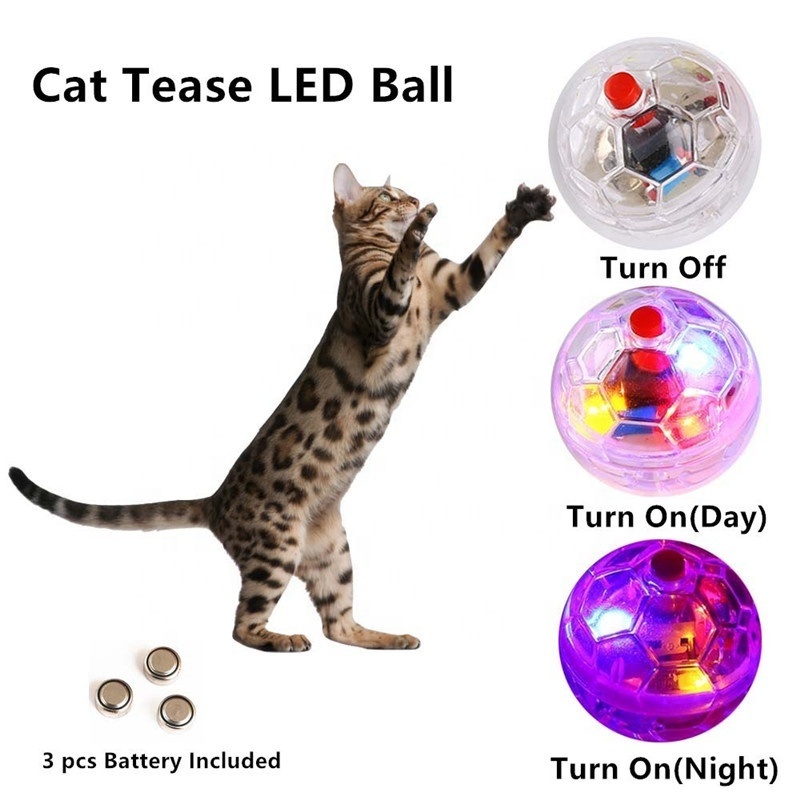 New Design Cat Playing Toys LED Flashing Ball toys Pet Cat Interactive Toy Balls Cat Chasing Playing Fun Funny Roll Balls