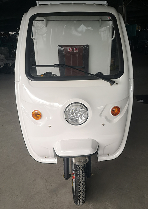 Max 500kg  Loading Capacity Electric Tricycle Food Truck with Covered Roof and Rear Box