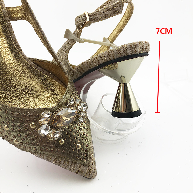 Africa Hot Style Glitter Fabric With Rhinestone Decoration Breathable Hollow Design Pointed Women's High Heels Shoes Package Set