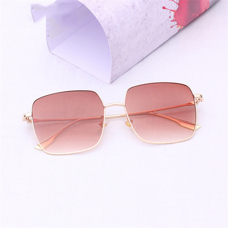 Hand Polished UV400 Luxury Italy Design  Women Sunglasses Manufacturer