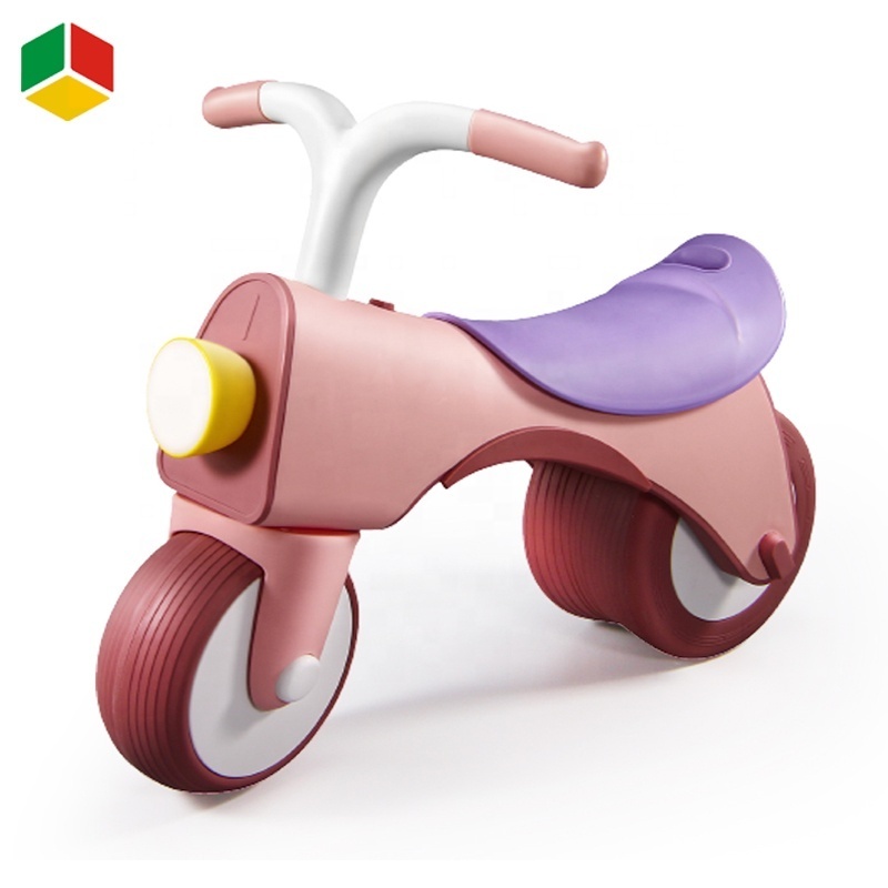 QSTOYS Children Plastic Sliding Scooter Toddler Ride On Car Toy  Balance Bike Without Pedals