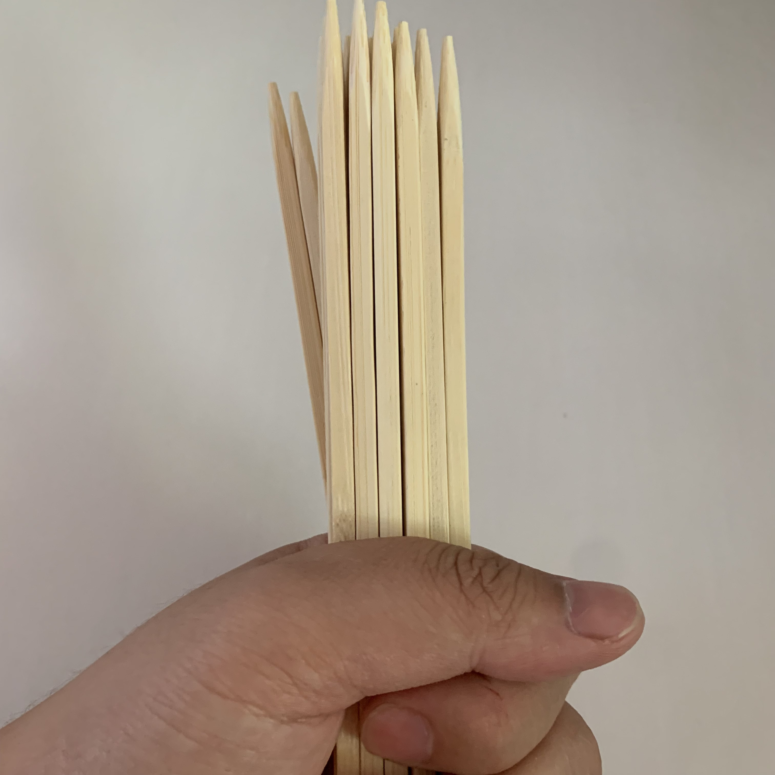 Semi Pointed 5 mm Diameter 6 Inch Bamboo Lollipop Sticks Barbecue Corn Dog Skewers