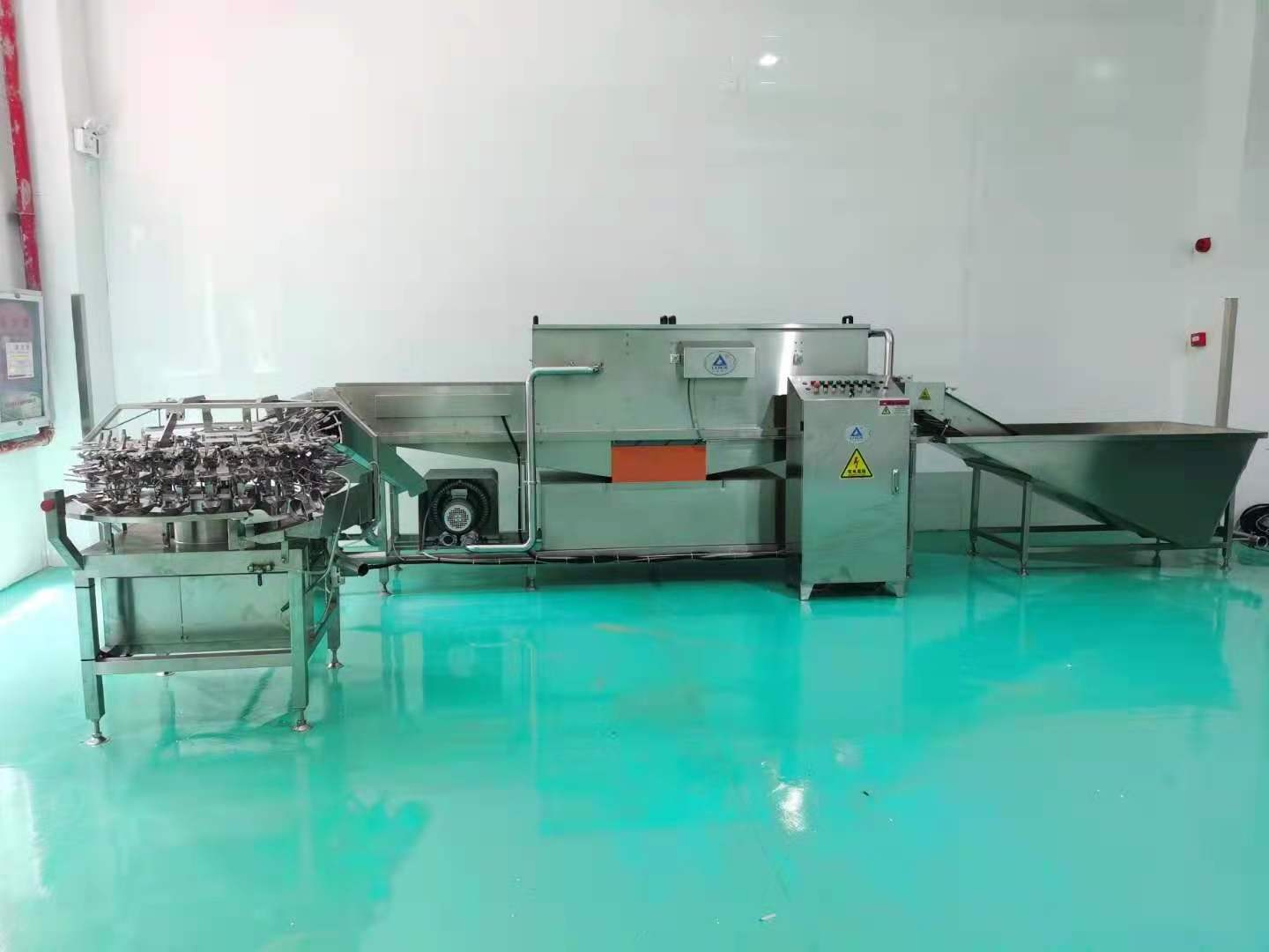 Automatic Egg Cleaning Machine Dryer Egg Yolk and White Separator Egg Breaking Machine