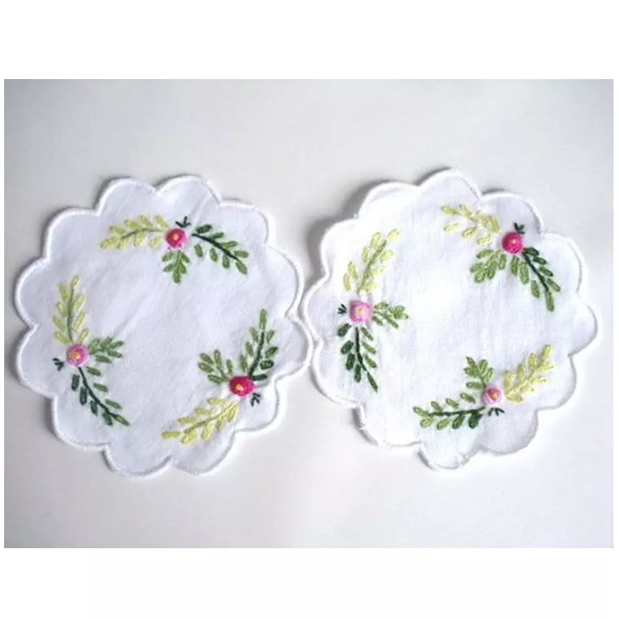 Custom Embroidery Flowers Doily High Quality Embroidery Scallop Border Mats 100% Cotton Luxury Quang Thanh Embroidery