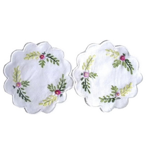 Custom Embroidery Flowers Doily High Quality Embroidery Scallop Border Mats 100% Cotton Luxury Quang Thanh Embroidery