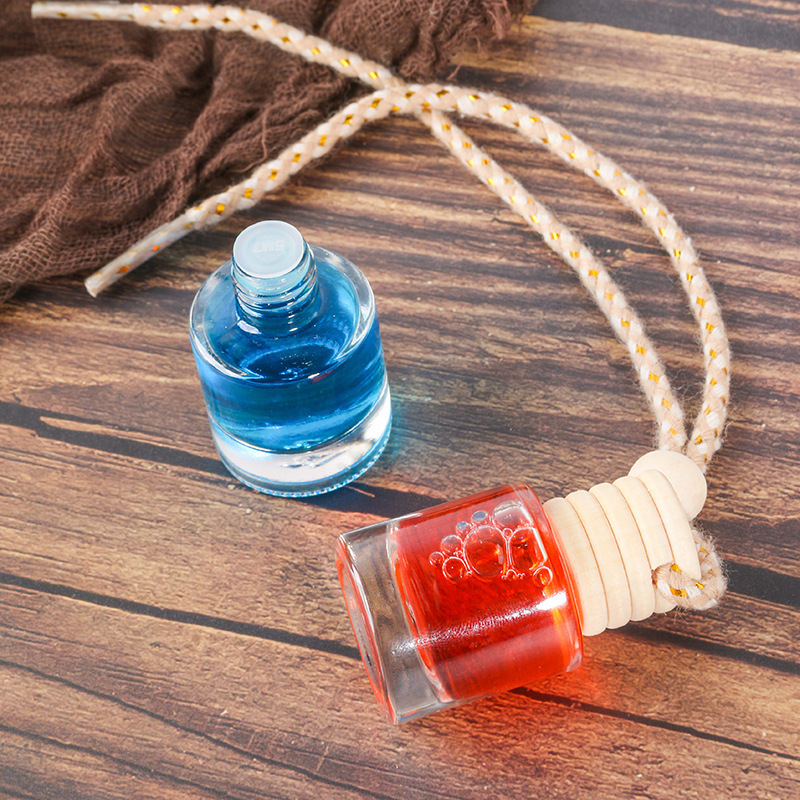 Car perfume bottle Creative in-car aromatherapy pendant Car decorative pendant wholesale