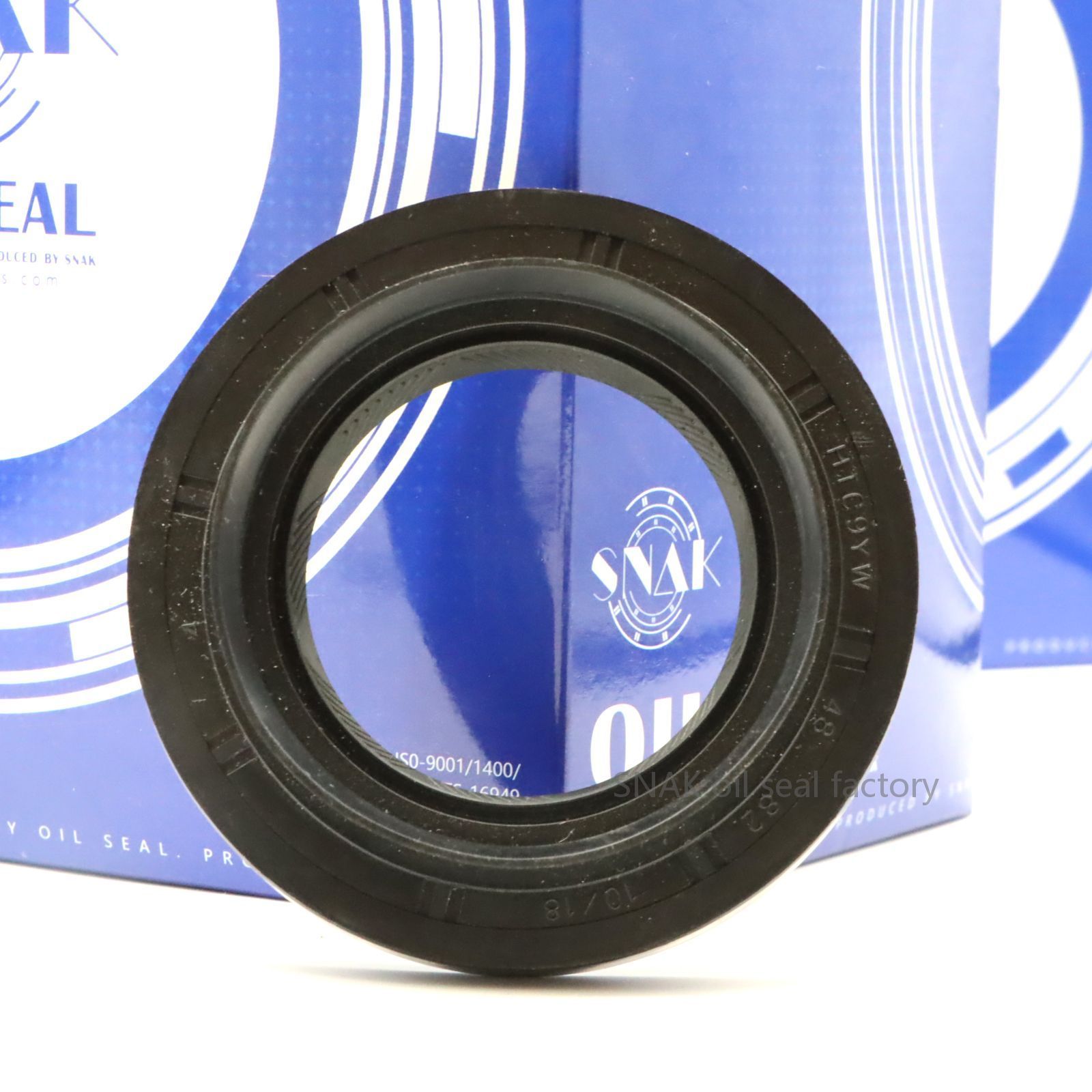 SNAK Factory HTC9YW 48*82*10/18 shaft front oil seal 90311-48019 BH6221E toyota seal transmission output shaft seal