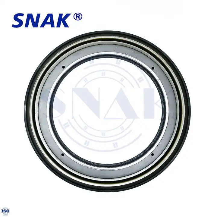 SNAK ISO Certificated 3104081-T38A0 10045884 8141882 For York 1/3 133*187.5*24.5 OEM 3104081-T38A0 Axle Rear Wheel Oil Seal