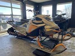 High Quality Brand New 2022 SKI-DOO FREERIDE ROTAX 850 E-TEC ARCTIC DESERT Snowmobile Ski-Doo Deep Snow