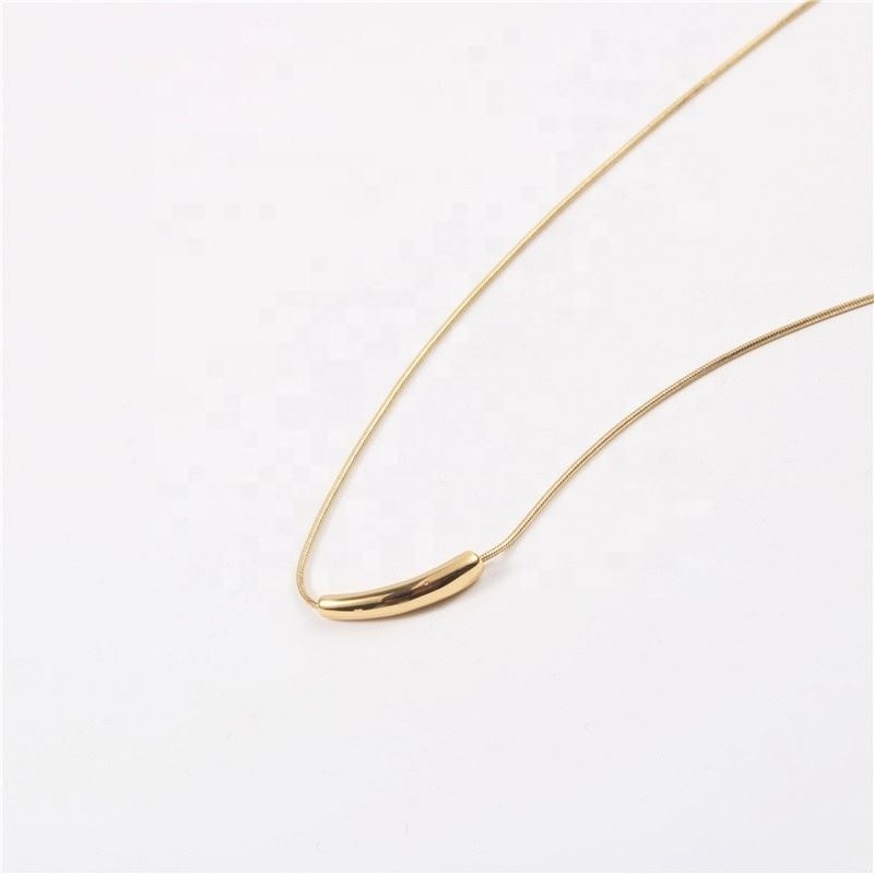 18k Gold Plated Minimalist Bar Pendant Necklace Stainless Steel Necklace Tarnish Free Gold Jewelry Wholesale