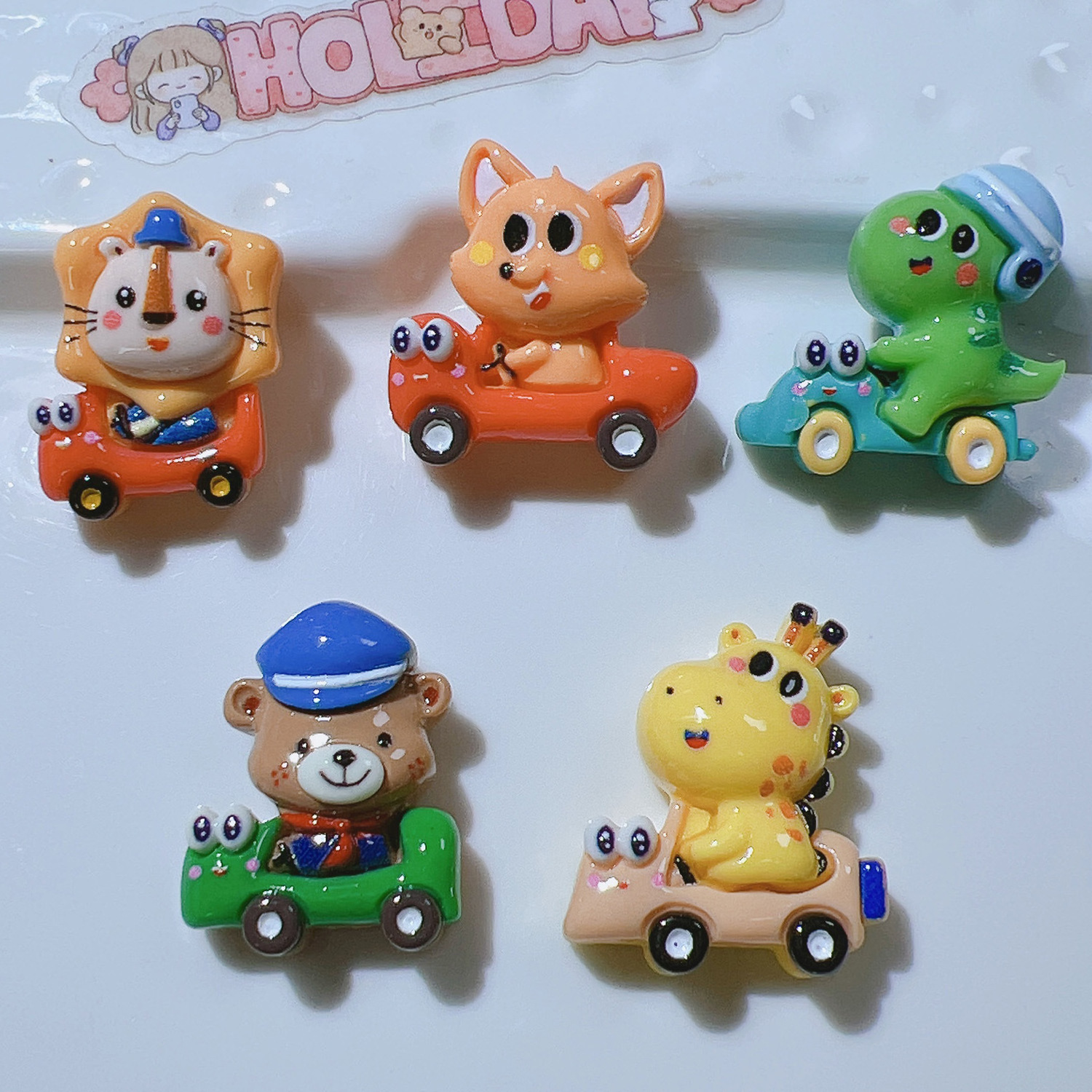 Cartoon Animal Cute Driving Bear Resin Charms Flatback For Hair Bow Center Photo Frame Decor Crafts Slime Charm DIY