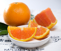 navel orange and valencia orange fresh fruits