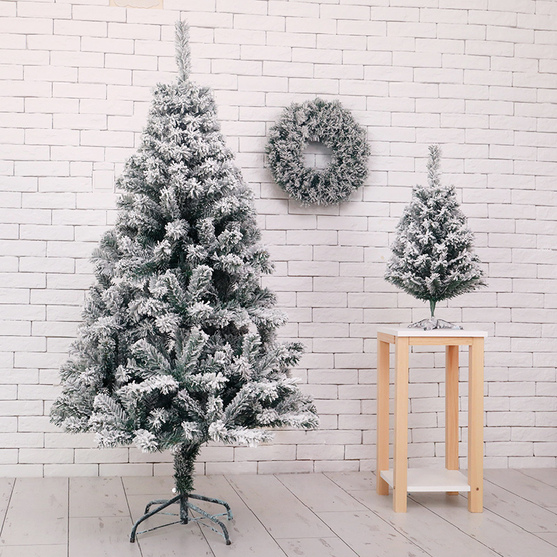 New PVC Flocking Christmas Tree 1.5m Falling Snow Artificial Christmas Tree for Christmas Supplies Indoor & Outdoor Decoration