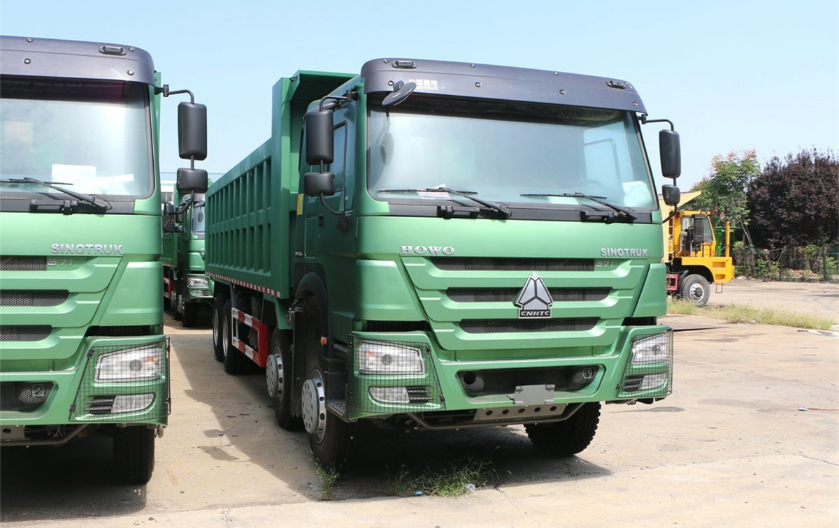 Howo Dump Truck for Sale 12 wheel Dump Truck 375hp Used 8x4 Tipper Truck for Ghana