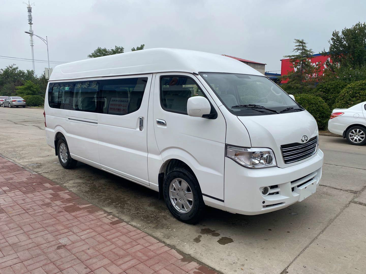 Cheap Price Used Chery Hiace Bus Second Hand Coaches Mini Passenger Van Bus with 17 Seater for Sale