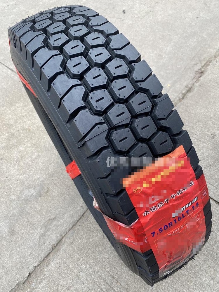 Heavy Duty Radial Tyres Yutong Bus Parts 10R22.5 12R22.5 New Tires for Buses and Trucks