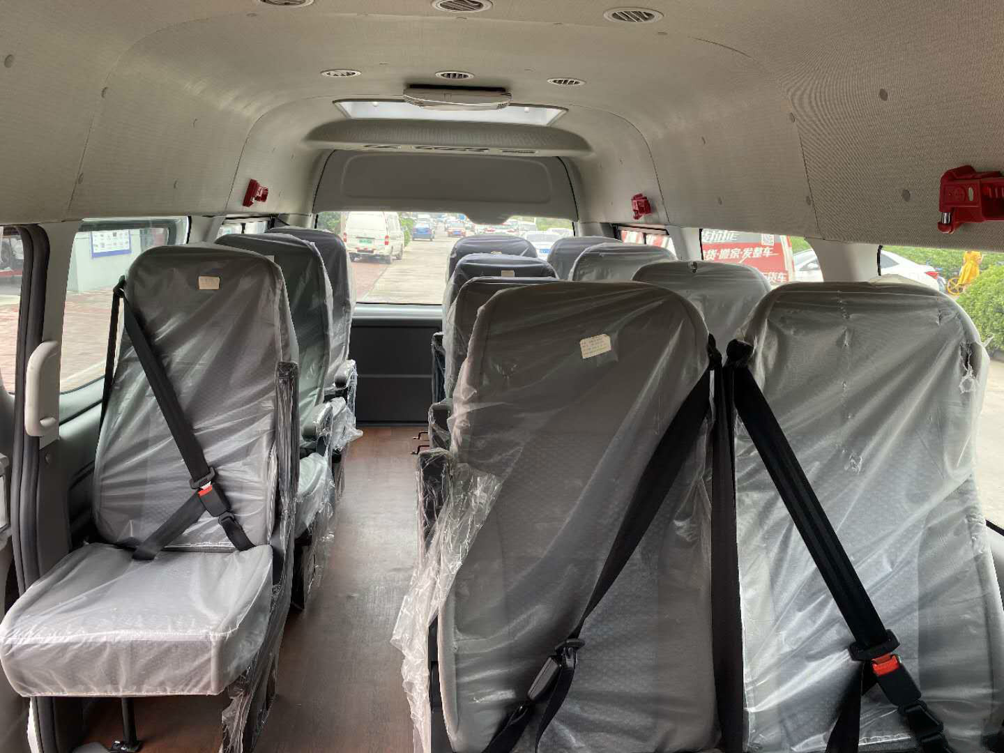 Cheap Price Used Chery Hiace Bus Second Hand Coaches Mini Passenger Van Bus with 17 Seater for Sale