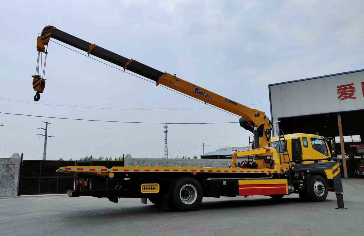 Foton  5tons platform wrecker truck 4x2 tow truck flat bed with crane