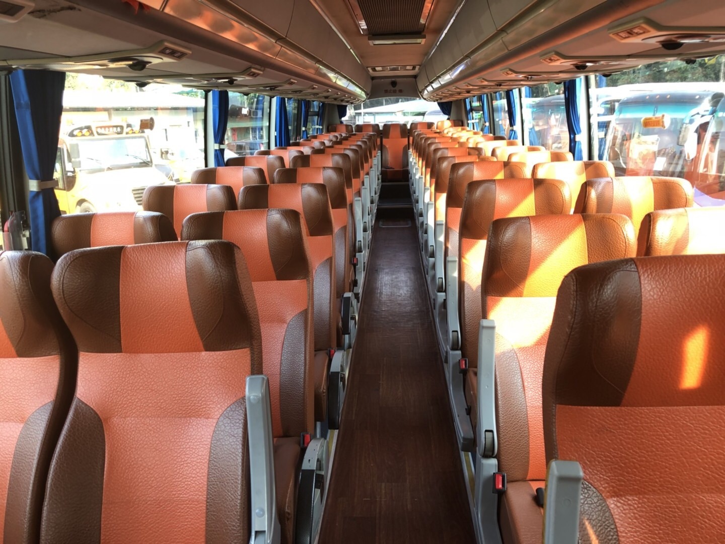 Used Yutong Bus 11m City Bus Double Doors Sealed Window 59 Seats Passenger City Buses and Coaches for Sale