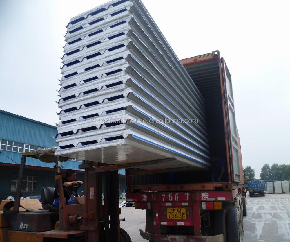 Insulation sandwich panel for wall and roof