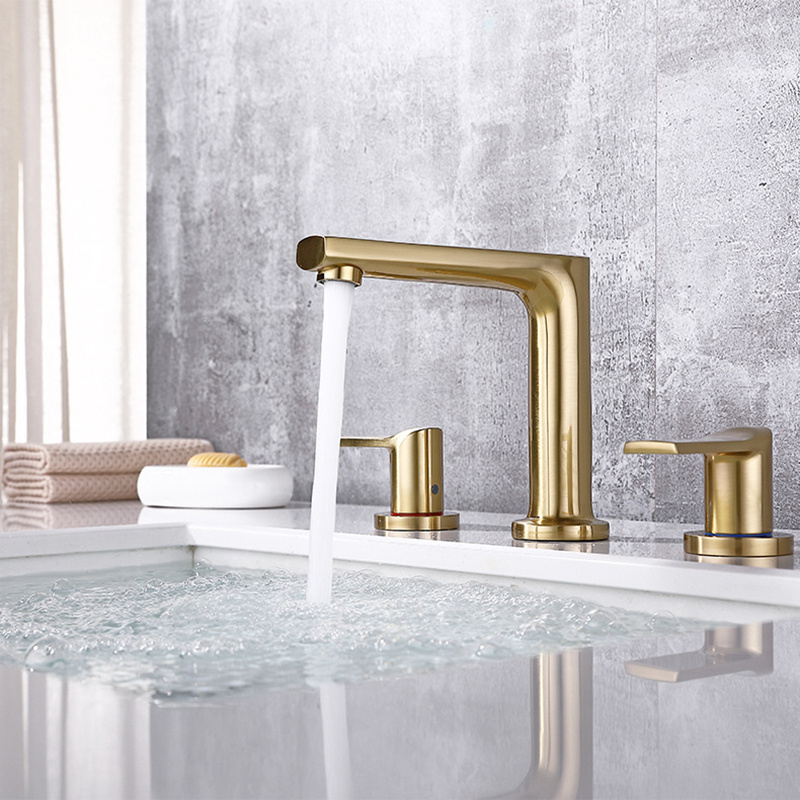 Deck Mounted Widespread Basin Brass Water Mixer 3 Holes Double Two Handle Bath Faucet For Bathroom