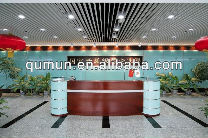 Custom Modern Wood Led Salon Gym Shop Cash Small Counter Hotel Salon Spa White Marble Reception Desk for Sale