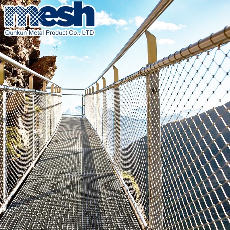 Stainless steel wire rope mesh net / slope protection network