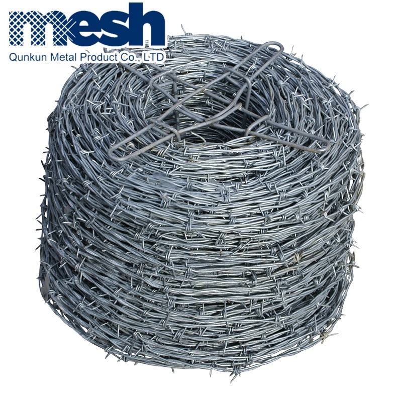 10 years factory manufacture chain link fence top barbed wire