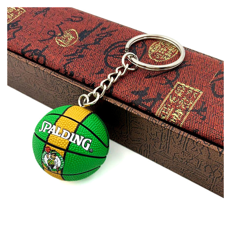 Kobe rubber Keychain with Kobe Bryant spherical Pendant Keyring Basketball Star Keychain for Fan