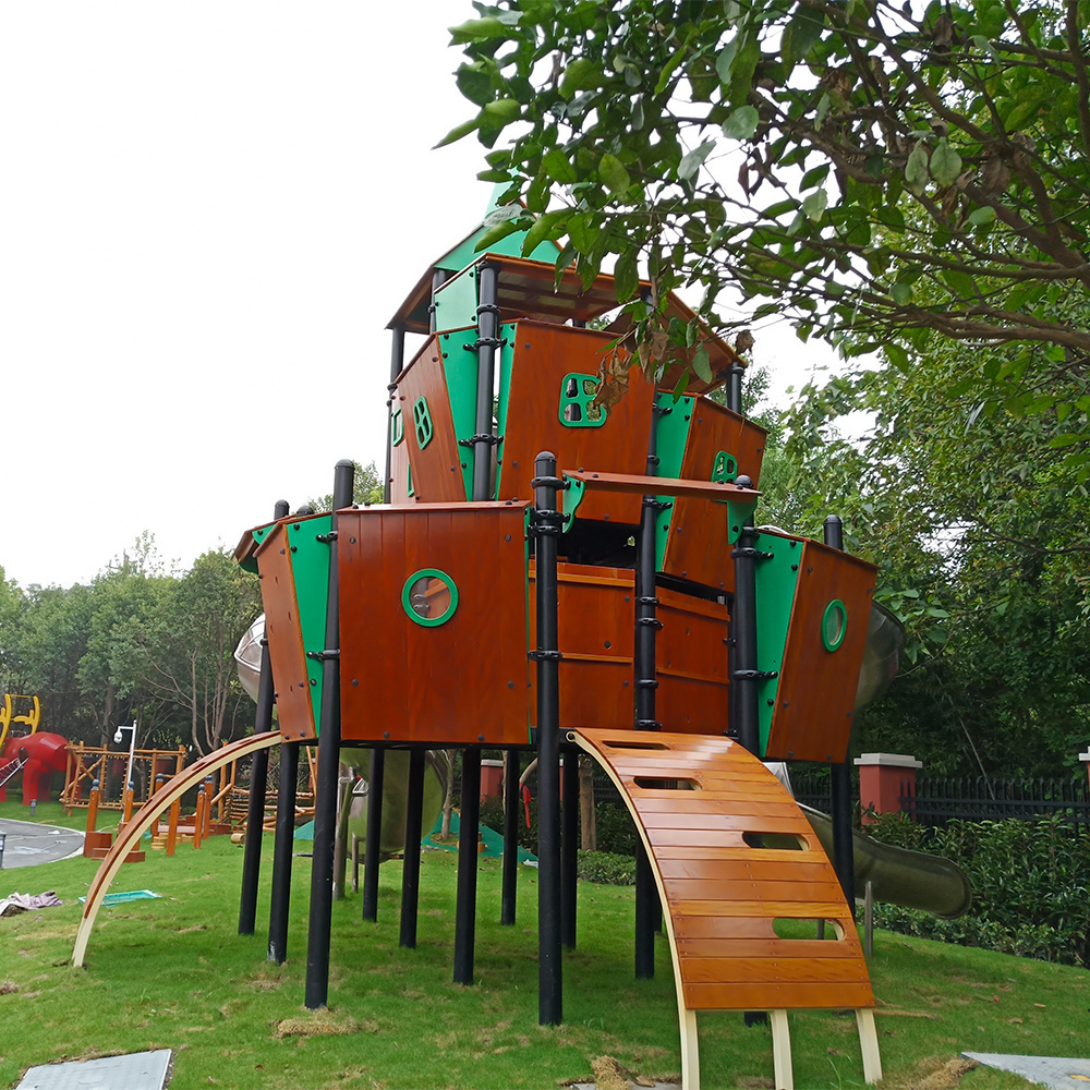 Qunzhen Customized Amusement Equipment Stainless Steel Slide Combines PE Wooden Outdoor Playground