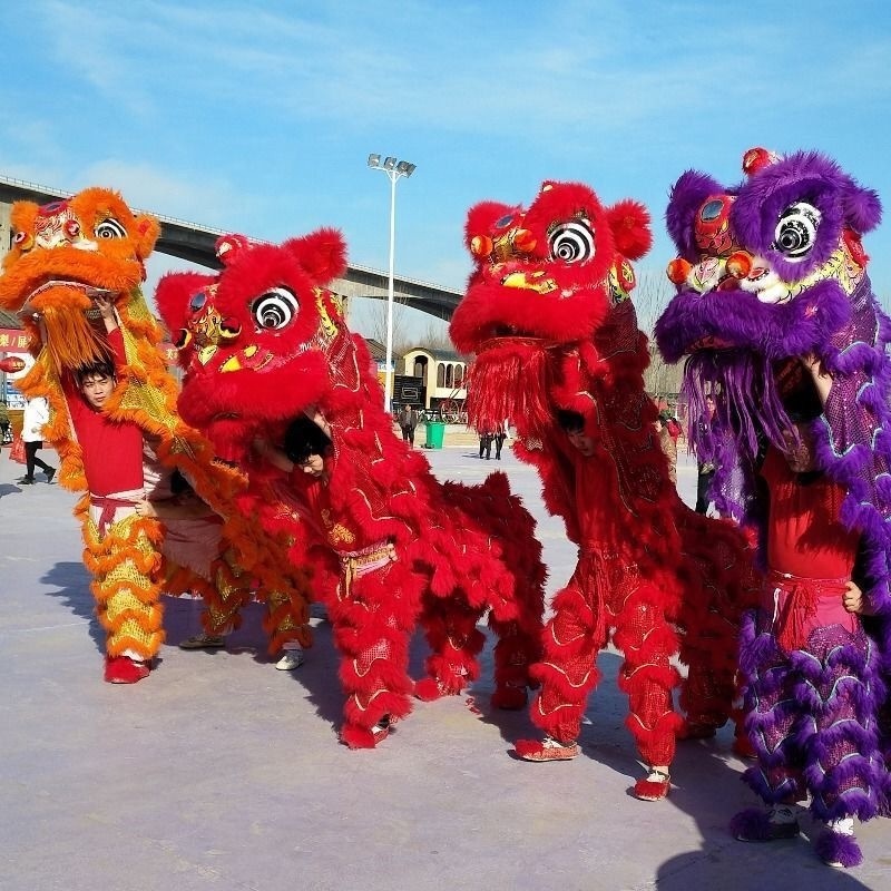 QUTENG chinese new year dance lion custom dancing lion chinese fan dance costume