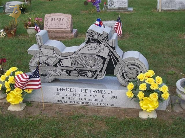 Cheap cemetery black granite motorcycle headstone for sale