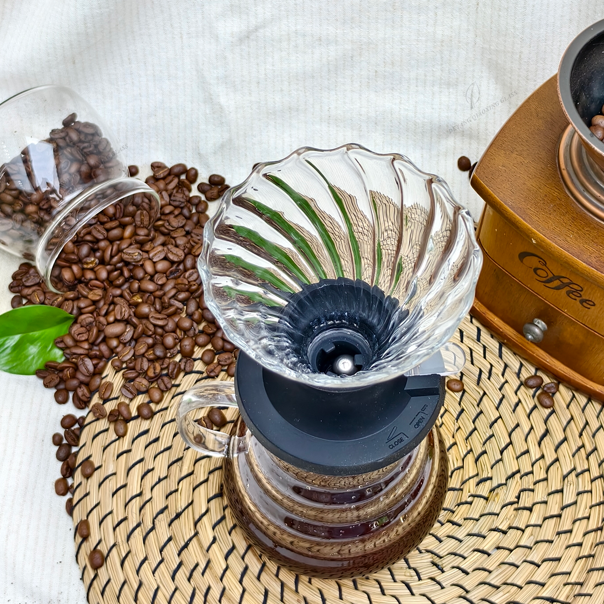 Pour Over Manual Coffee Maker Drip Coffee Mug Filter Highly Recommended Glass Coffee Set Cone Strainer