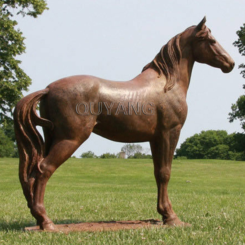 QUYANG Modern Design Outdoor Life Size Metal Decoration Garden  Bronze  Horse Statue Giant Brass Animal Sculpture