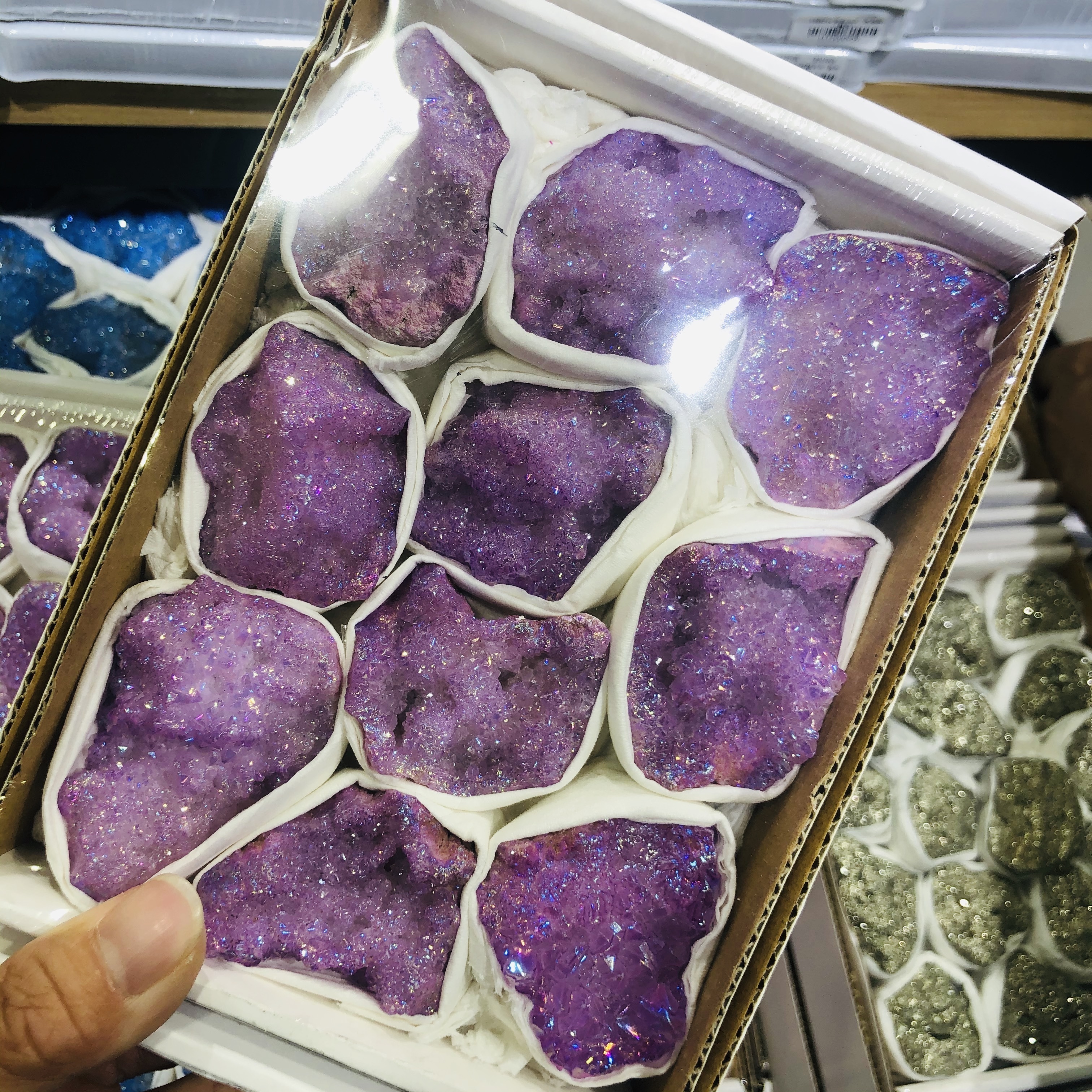 Wholesale natural high quality purple aura druzy agate geode cluster purple crystal quartz healing gemstone box set for gifts