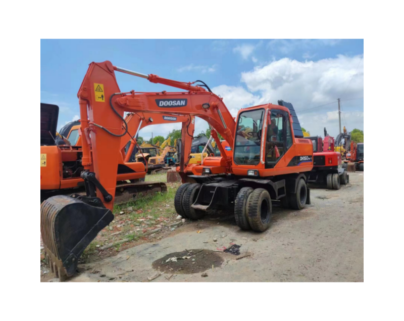 Used Wheel Excavator Doosan 150 Wheel Excavator China Brand Used Hooker Tire Style Excavator Price