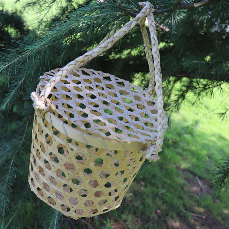 Handmade Green Bamboo Storage Basket Rattan Weaving for Fruit Bread Flowers Picnic Handheld Crafted Bamboo Crafts