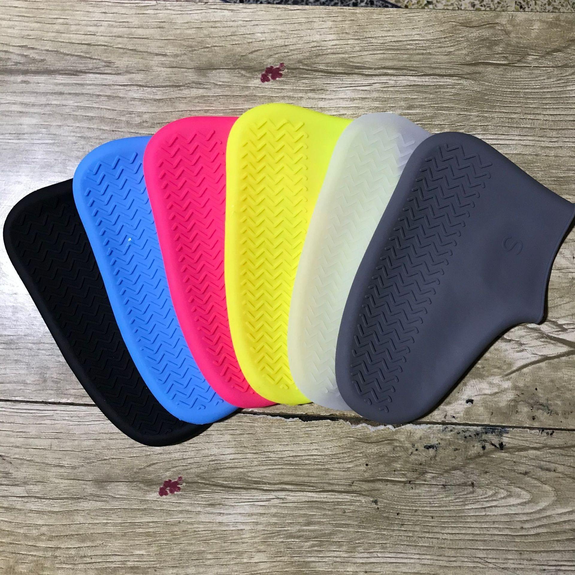 Wholesale retail custom size silicone shoe covers protectors waterproof travel shoe protectors for outdoor