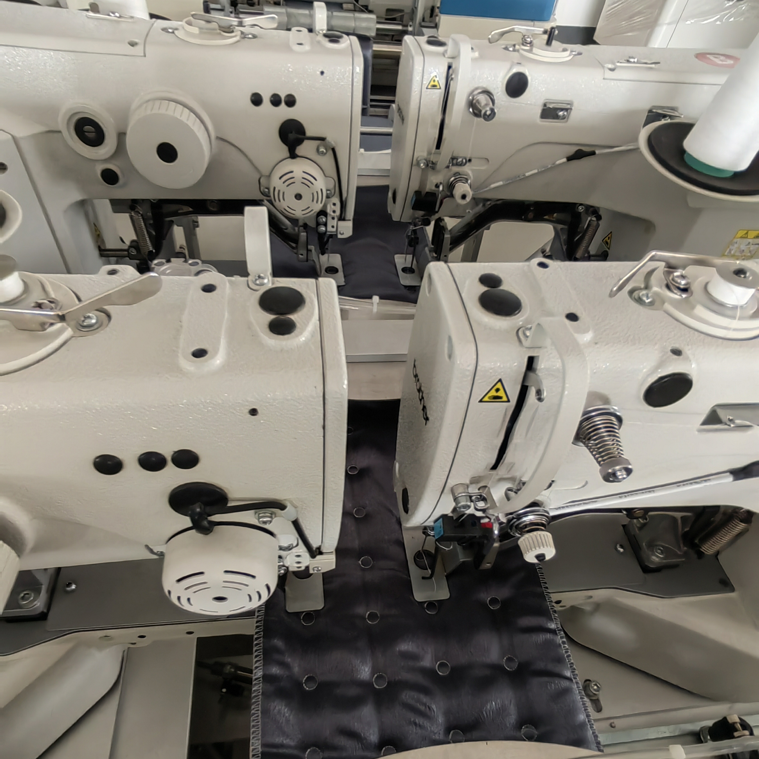 Automatic factory price four heads dotting mattress border sewing decorative webbing machine