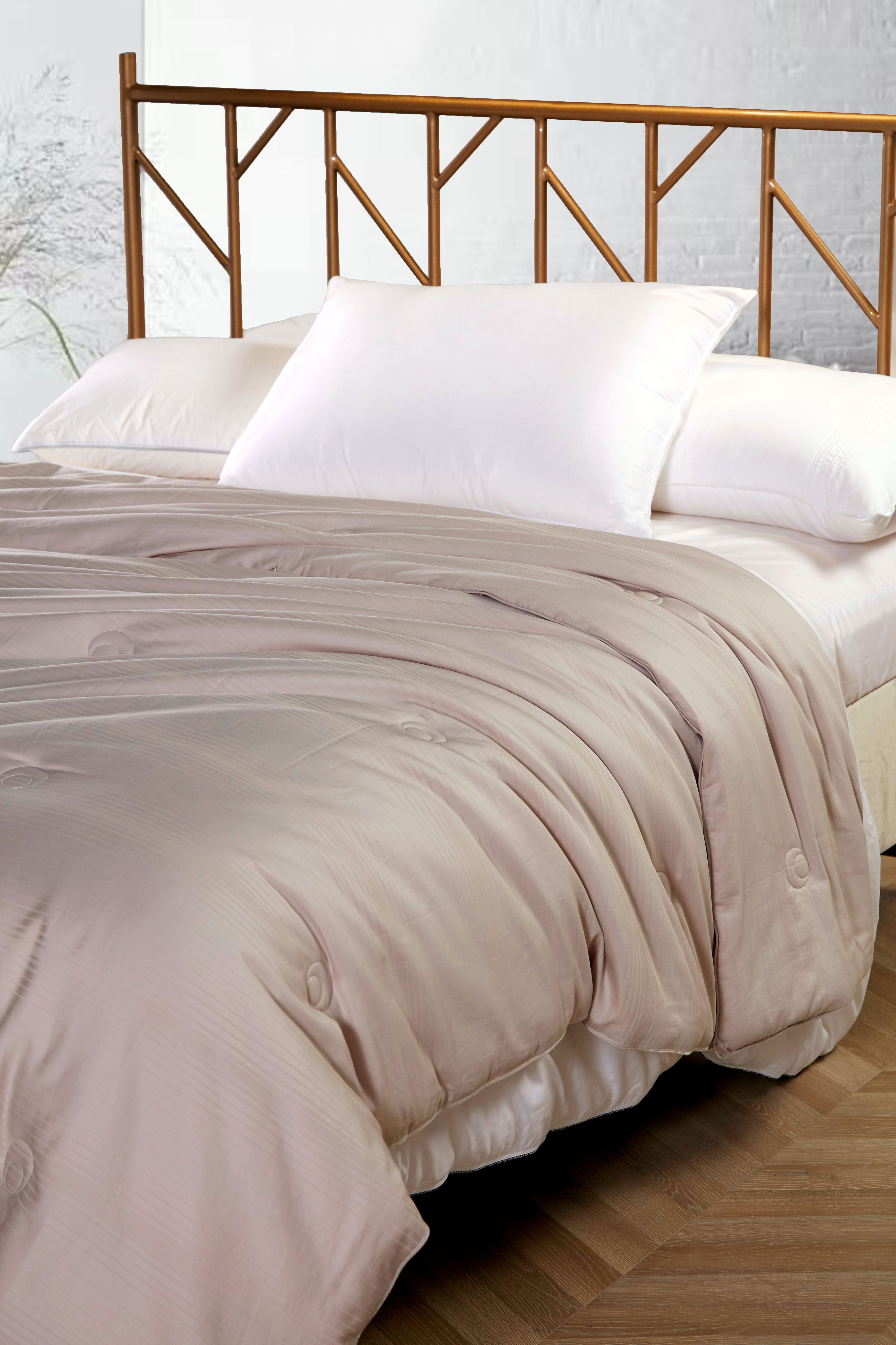 Hot-selling Chinese Manufacturer Handmade Soft Winter Natural Silk Duvet