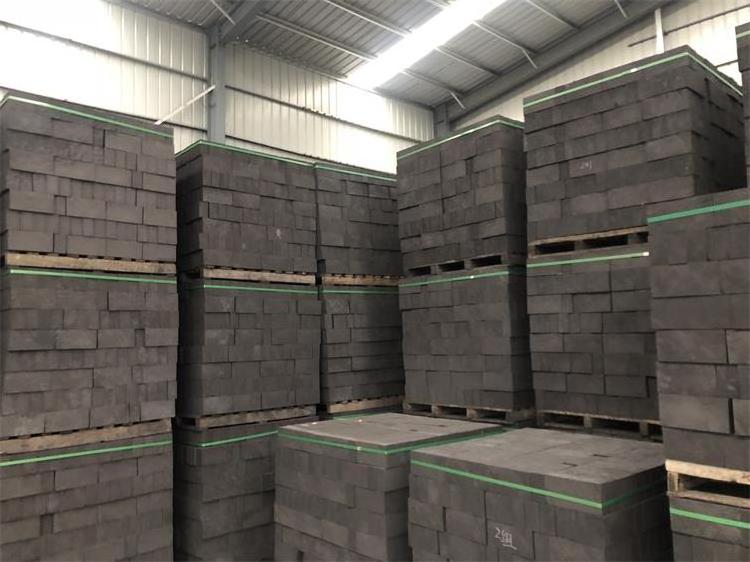 Superior Thermal Shock Graphite Bricks Anti Corrosion Carbon Brick For Metallurgy