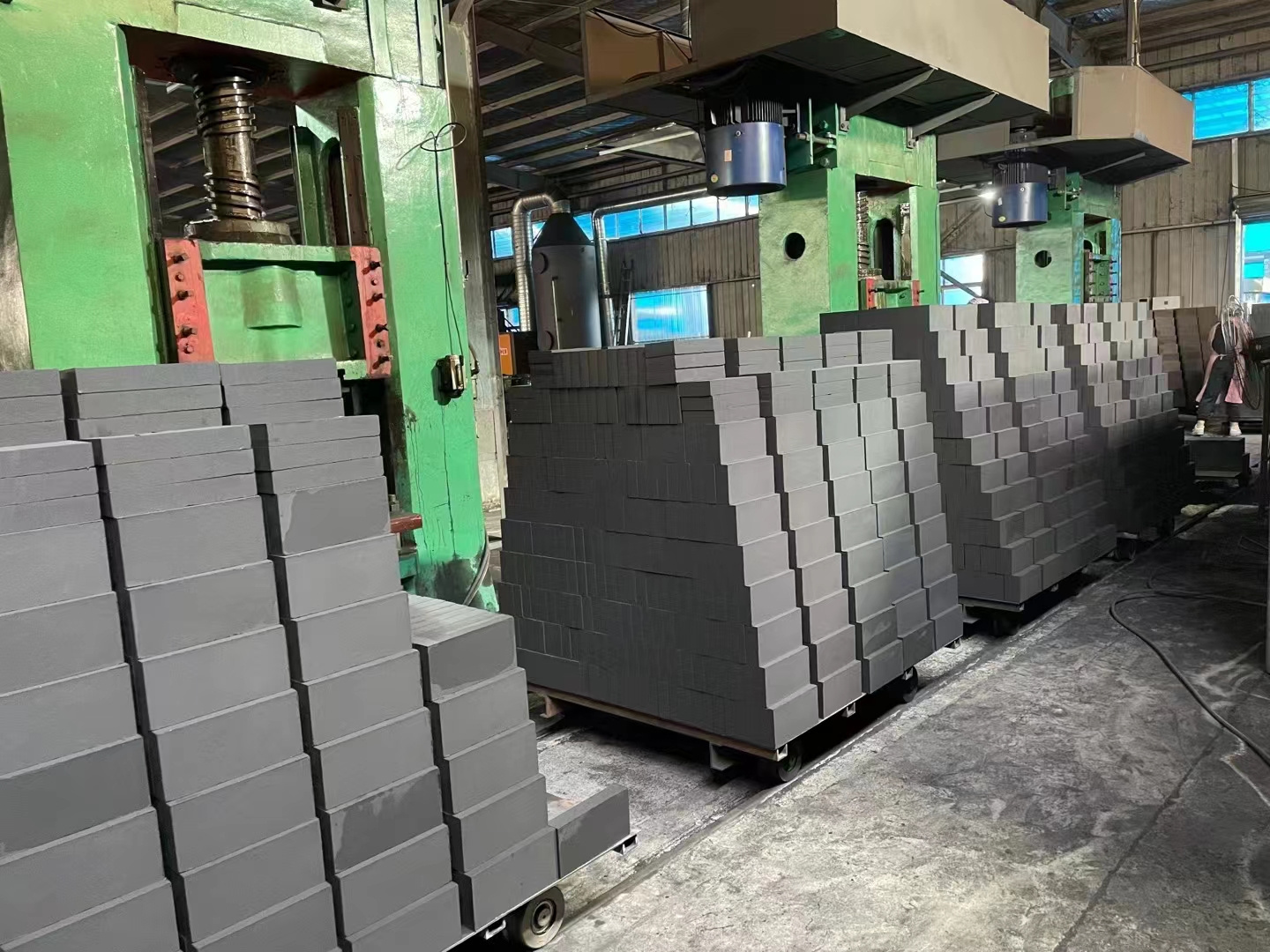 International Standard Lining Material  Anti Corrosion Graphite Carbon Brick