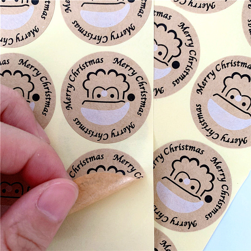 100PCS/pack Cute Merry Christmas Round Adhesive Kraft Seal Sticker for Baking Funny DIY Gift Christmas Stickers Wholesale