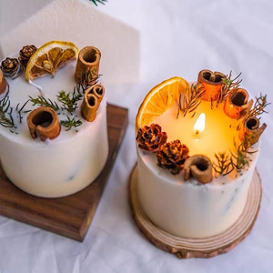 Natural beautiful handmade home decor custom cinnamon lemon dried flower scented candle