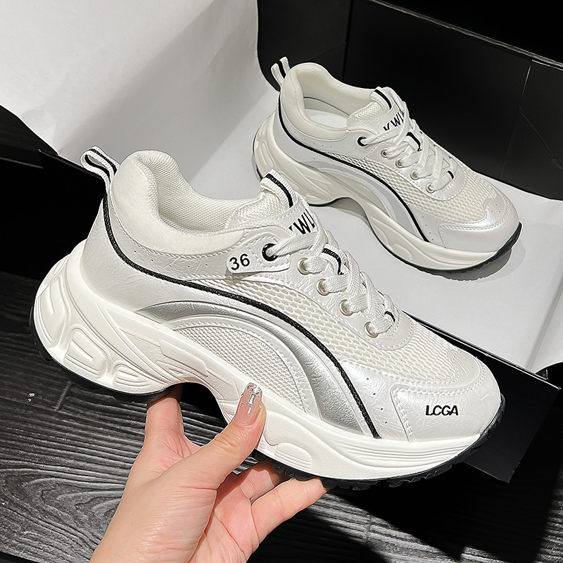 Women's trendy casual shoes with thick soles and breathable dad shoes